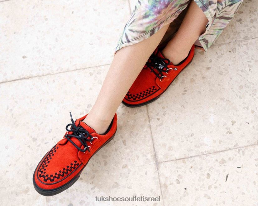 T.U.K. Footwear הַנעָלָה נשים נעלי ספורט שזור D-ring זמש JBPR263 אדום משגע