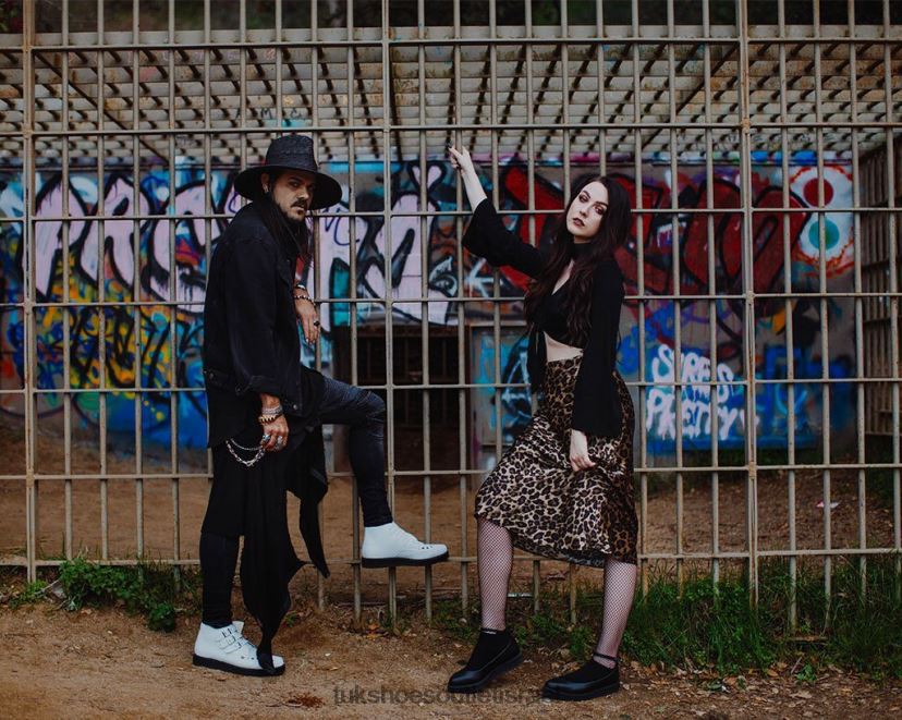 T.U.K. Footwear הַנעָלָה נשים קריפר בלט JBPR138 שָׁחוֹר