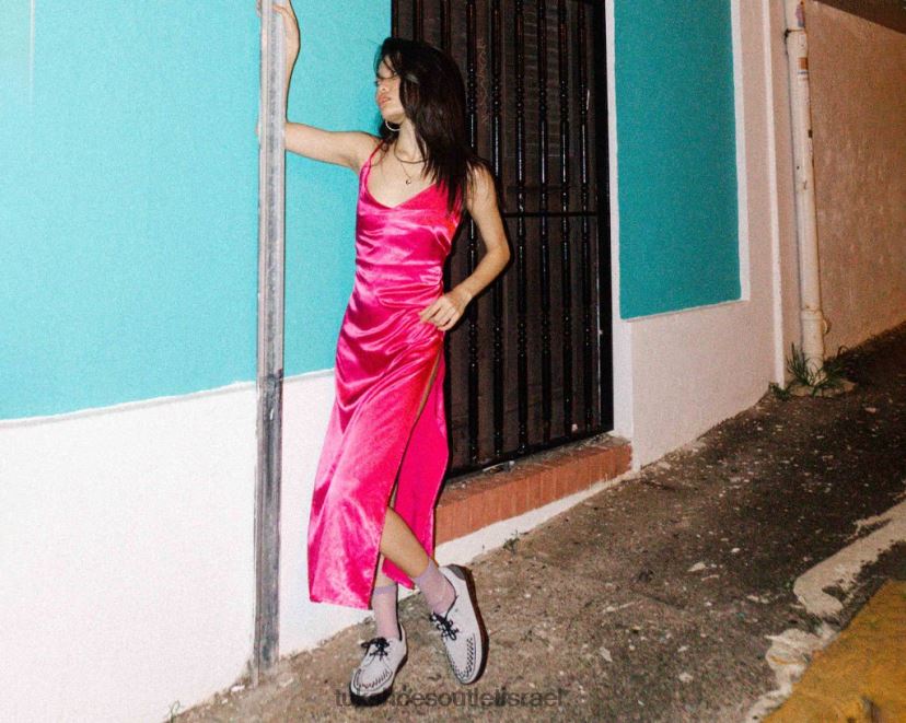 T.U.K. Footwear הַנעָלָה נשים לקצץ נעלי ספורט שזור JBPR264 זמש אפור/אדום