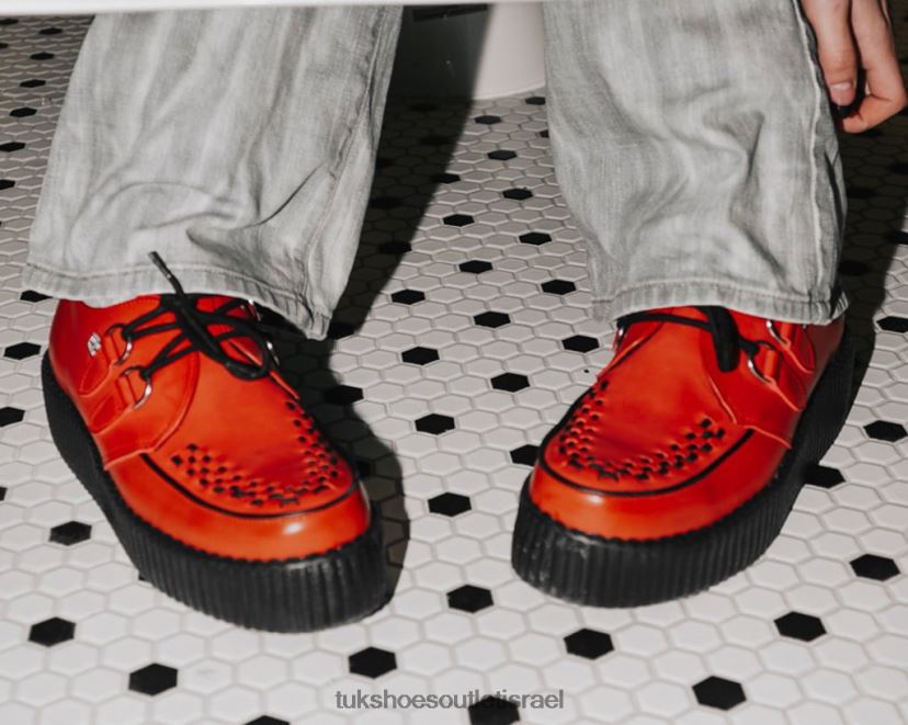 T.U.K. Footwear הַנעָלָה נשים מצחצח מונדו מצחצח JBPR29 אָדוֹם