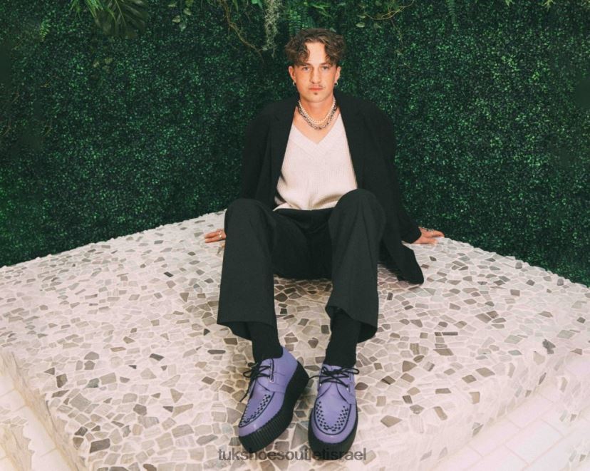 T.U.K. Footwear הַנעָלָה נשים ויוה מונדו קריפר JBPR34 סָגוֹל