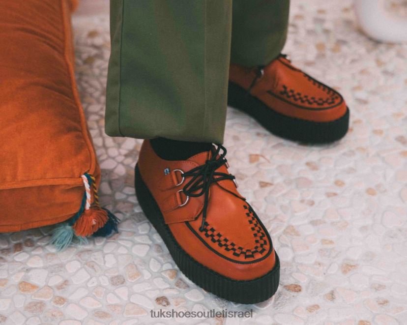 T.U.K. Footwear הַנעָלָה נשים ויוה מונדו קריפר JBPR36 תפוז