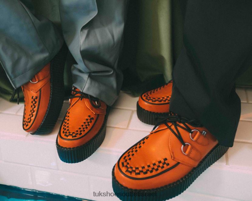 T.U.K. Footwear הַנעָלָה נשים ויוה מונדו קריפר JBPR36 תפוז